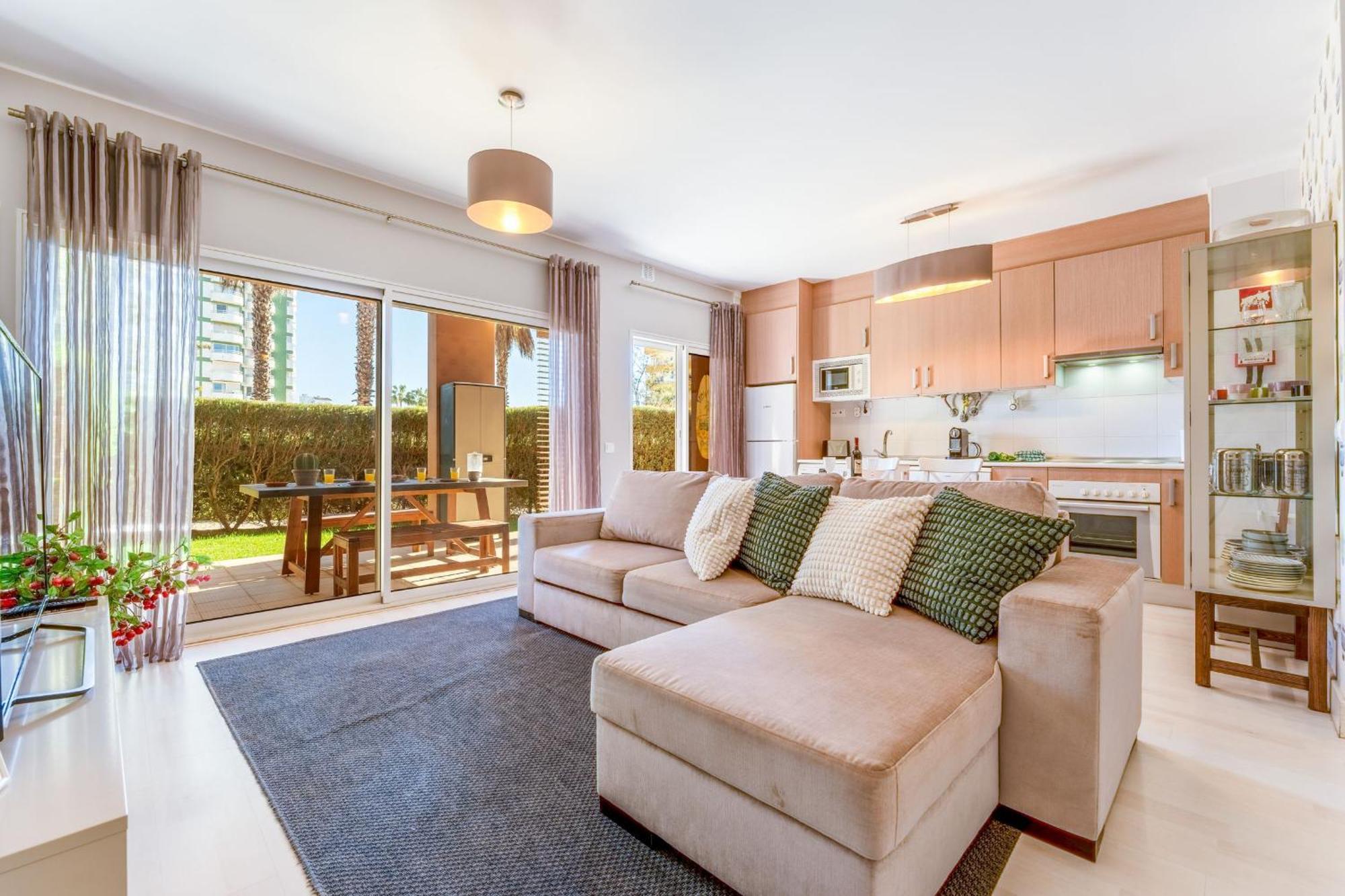 Serene Ocean 1 Bdr Apartment With Patio By Lovelystay Portimao Exterior photo