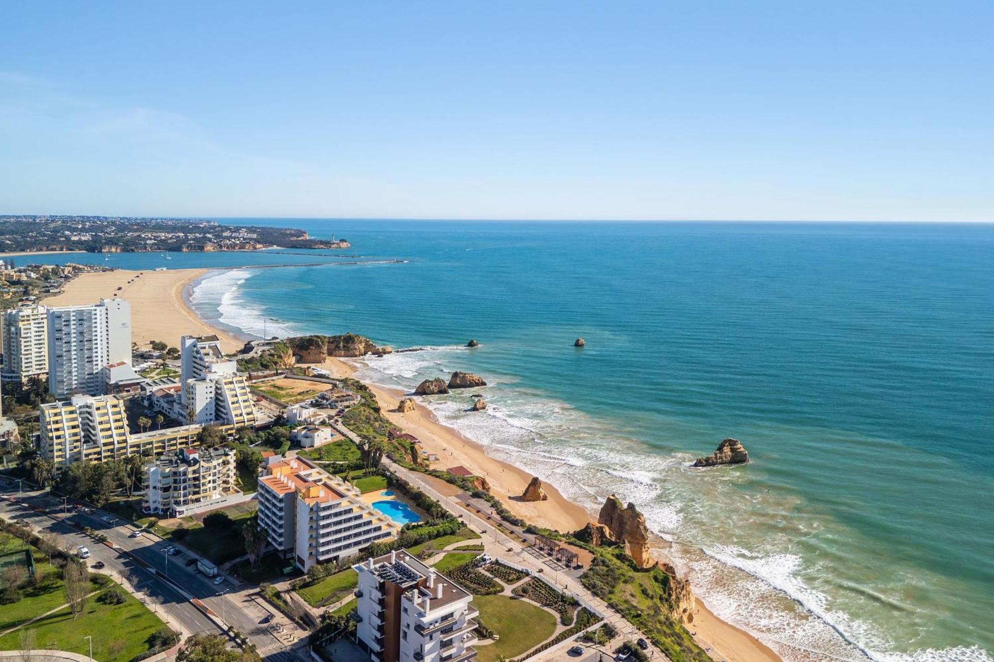 Serene Ocean 1 Bdr Apartment With Patio By Lovelystay Portimao Exterior photo